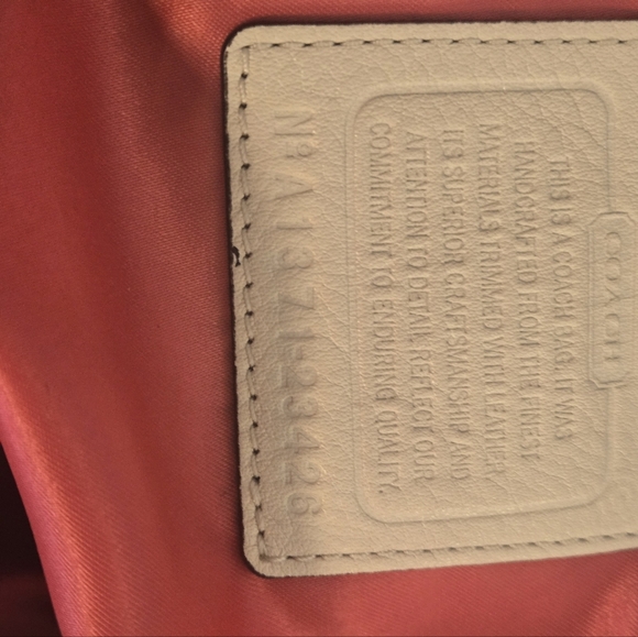 Coach Large Purse Straw - Picture 6 of 16